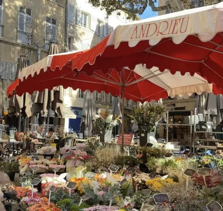 Parasol Estak marché Aix Parasol Estak marché Aix