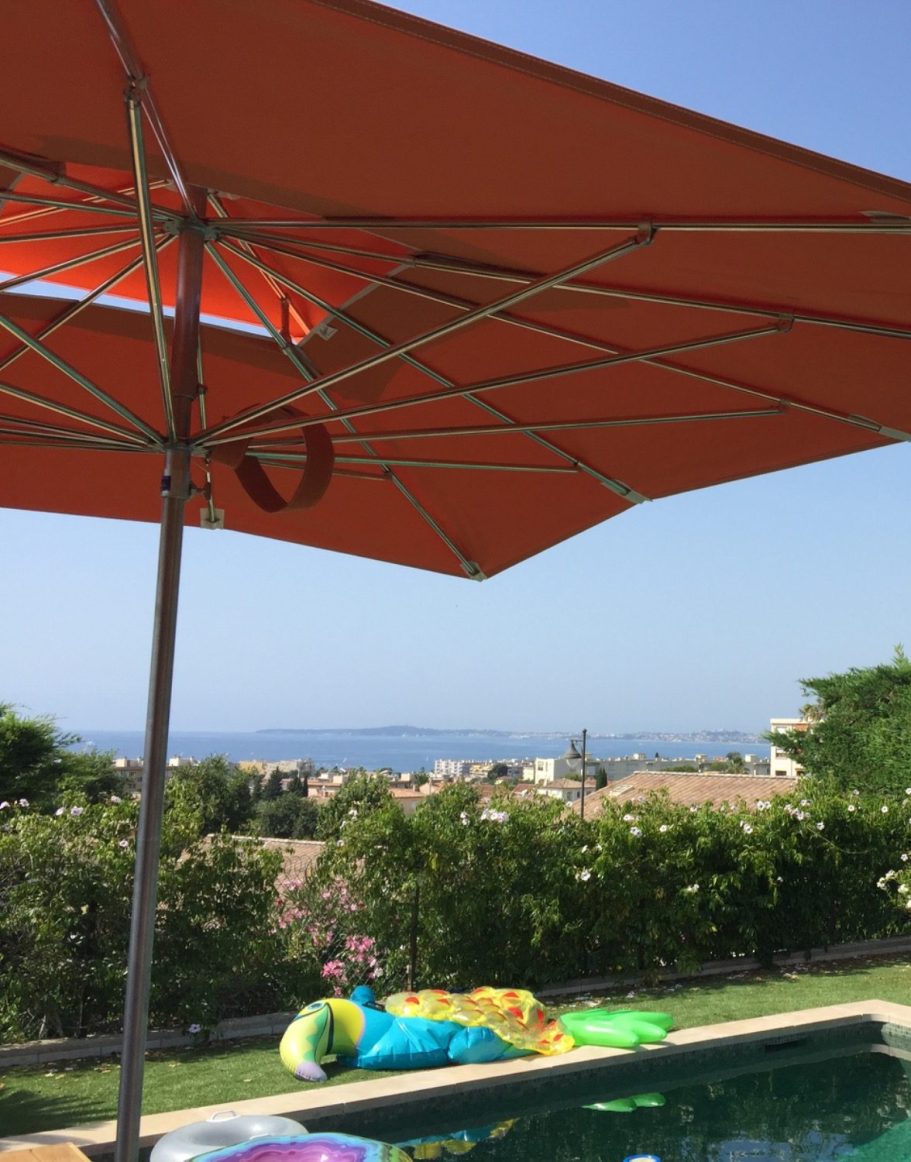 Le parasol français particuliers Le parasol français particuliers